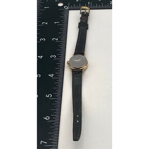 VTG Petite Women's Timex Q T-CELL Watch 19mm - Adjustable Band - New Battery 6" - Picture 6 of 8